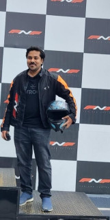 Raviteja Karumuru SR8502