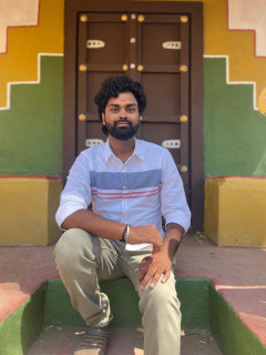 Hanumath Srirama Krishna Karthik Vunnava SR8322